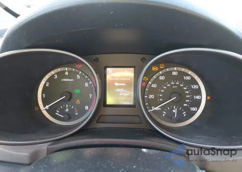 2018 Hyundai Santa Fe Sport 2.4L z USA, uszkodzony, nr VIN 5XYZT3LB3JG530052